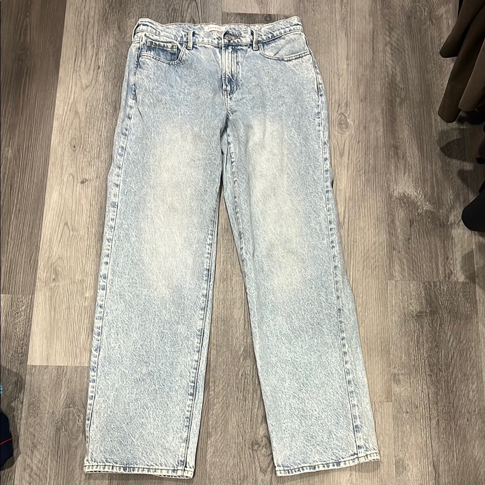 NWOT PacSun Jordyn Low Rise Straight Light Wash Denim Jeans, size 26 - Picture 1 of 6